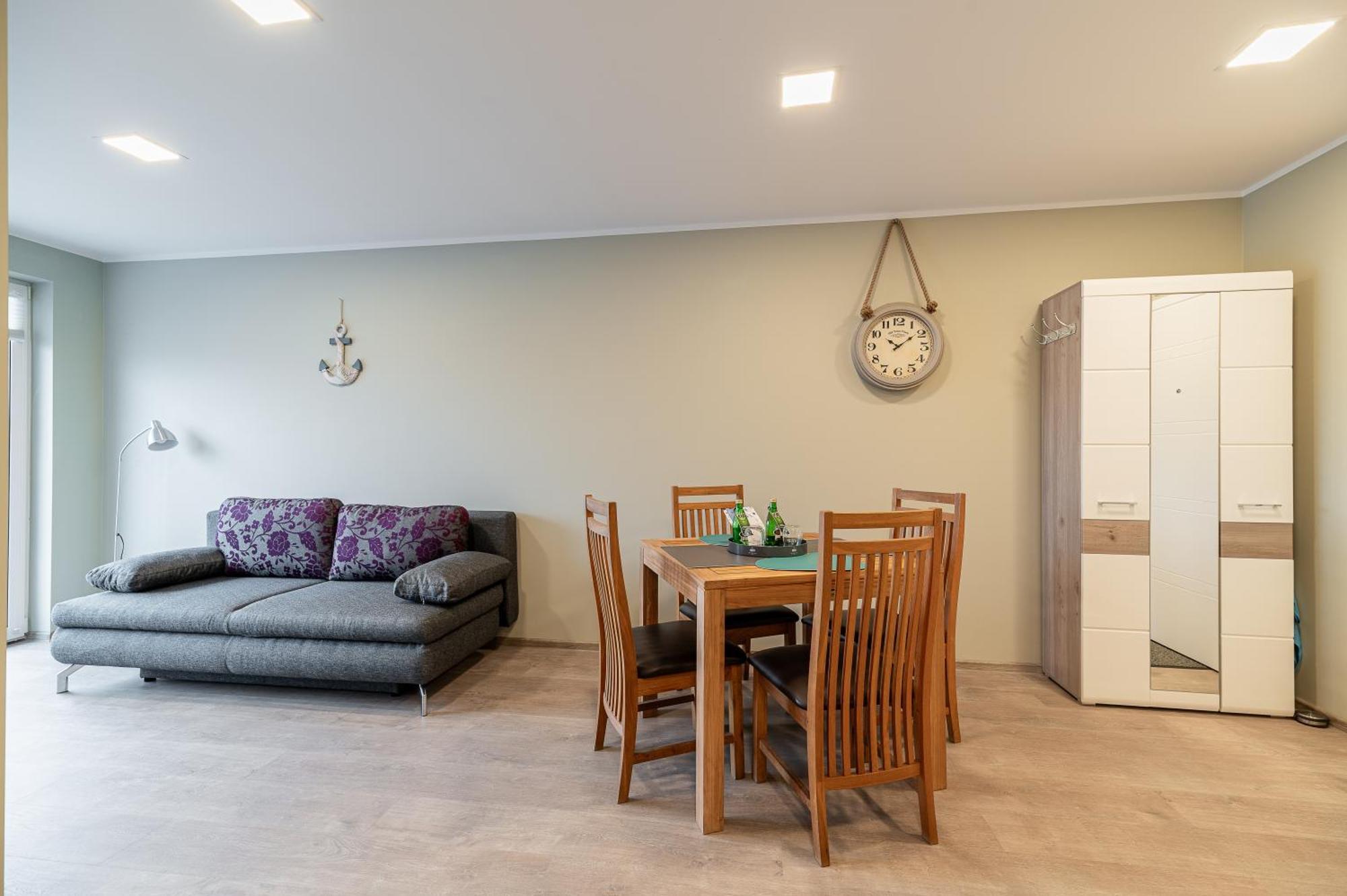 Horyzont Apartamenty - Kapitanski Mostek- Blisko Portu- Sniadania Kolobrzeg Exterior photo